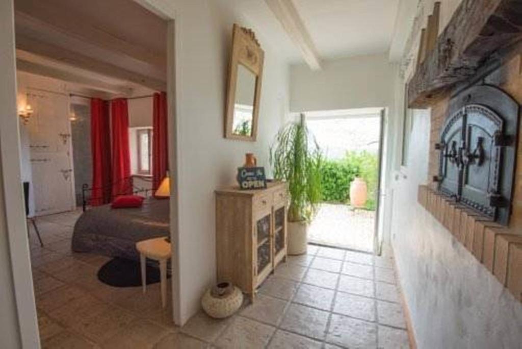 Auberge du Canabal Lauzerte Ruang foto