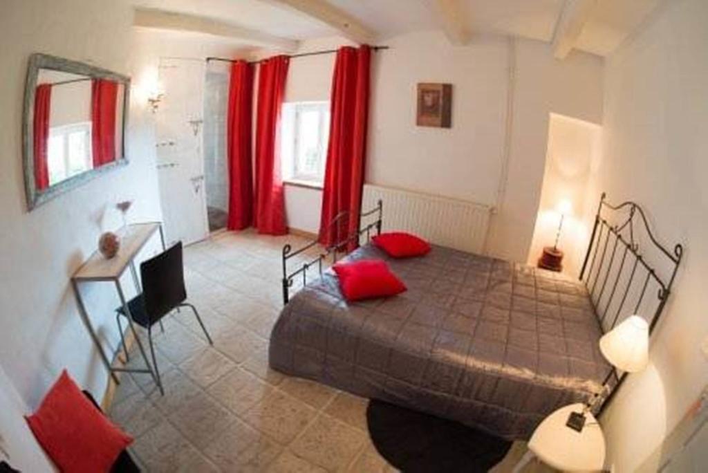 Auberge du Canabal Lauzerte Ruang foto